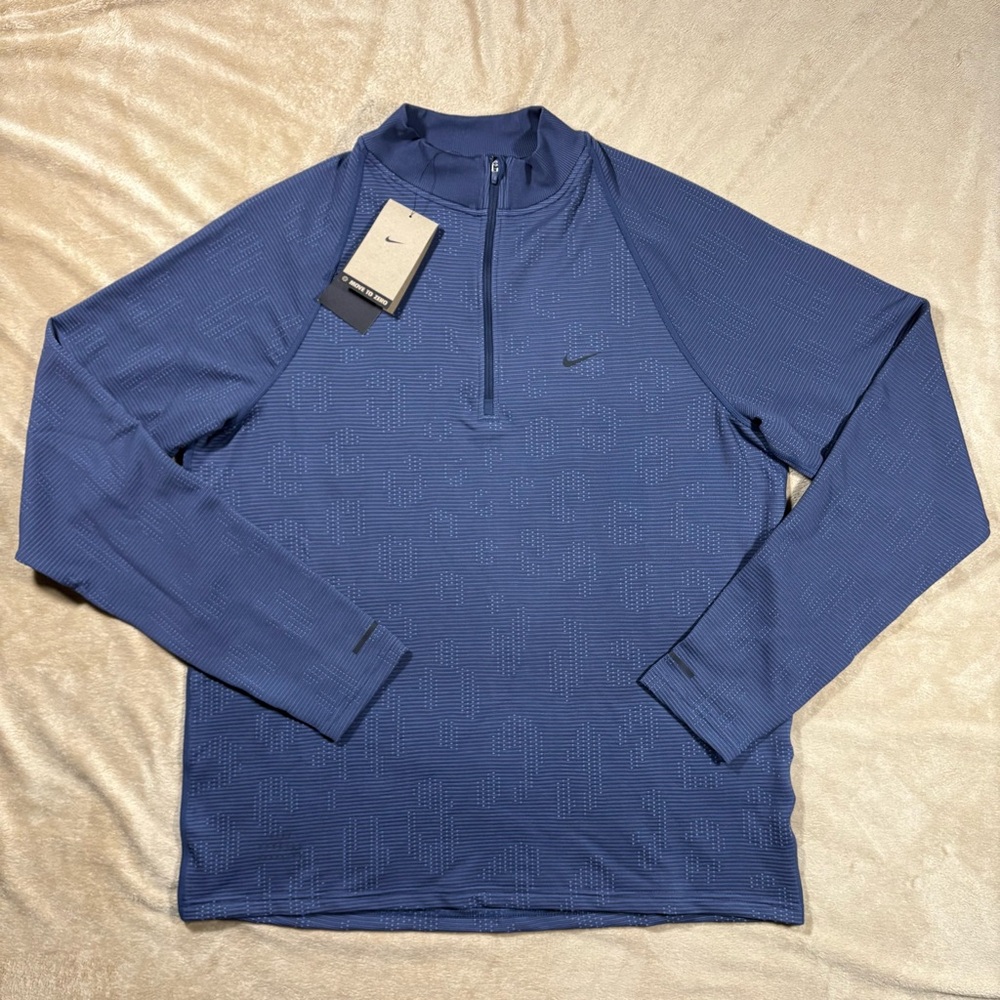 Nike Pinnacle Running Division Water Repellent Blue Top Men's‎ Large FZ1121-437